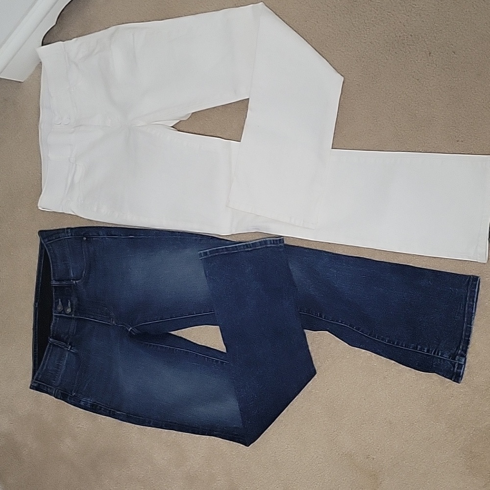 2 pairs apt nine jeans